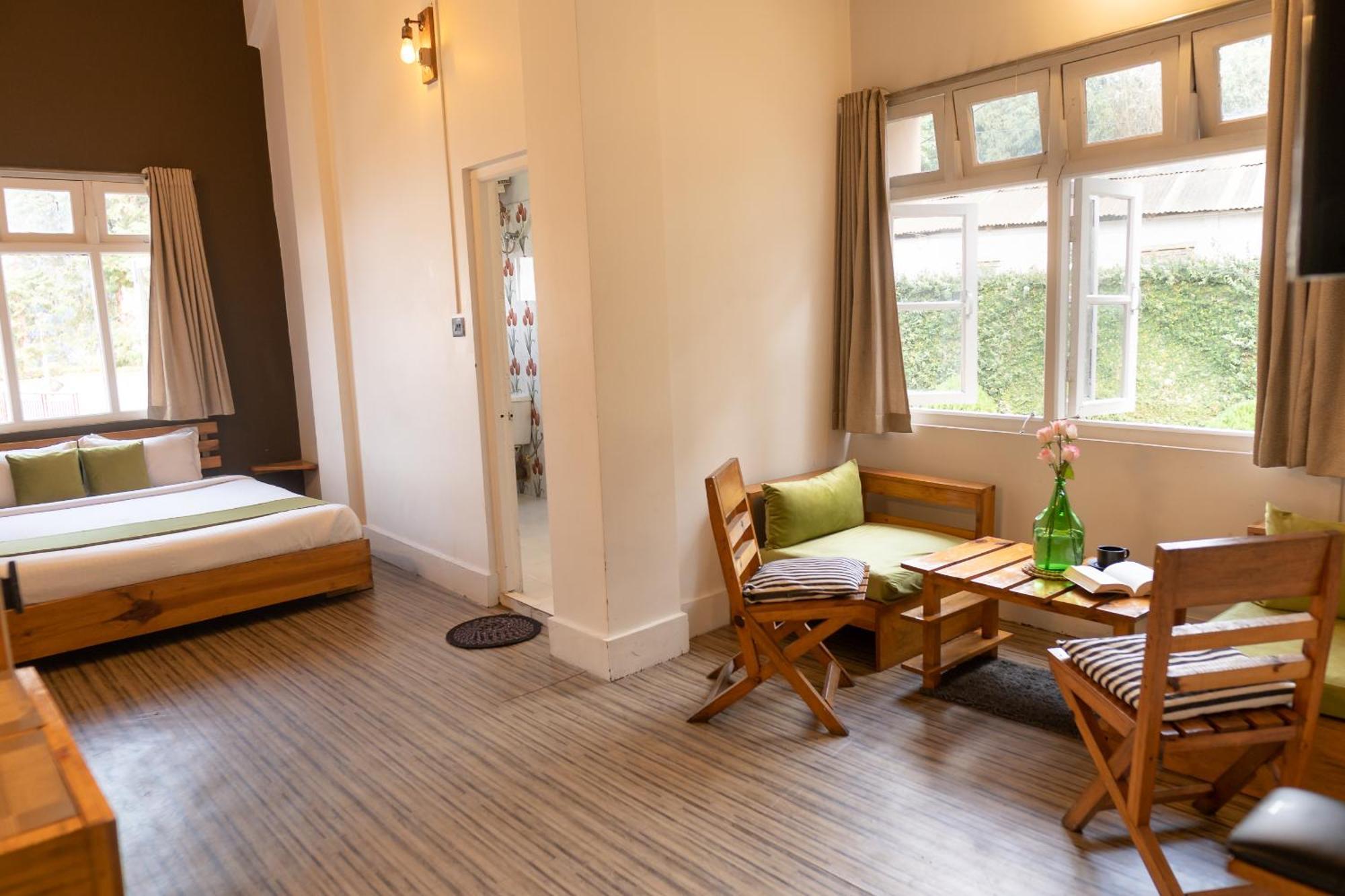 The Living Roof Hotel ชิลลอง ภายนอก รูปภาพ
