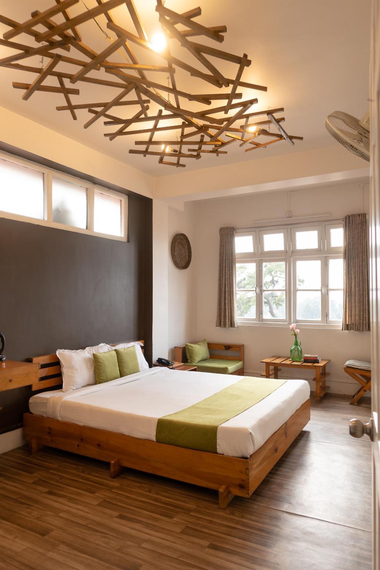 The Living Roof Hotel ชิลลอง ภายนอก รูปภาพ